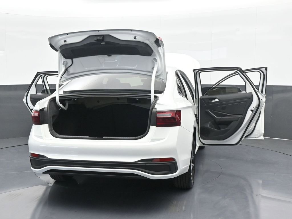 Used 2023 Volkswagen Jetta S image 71