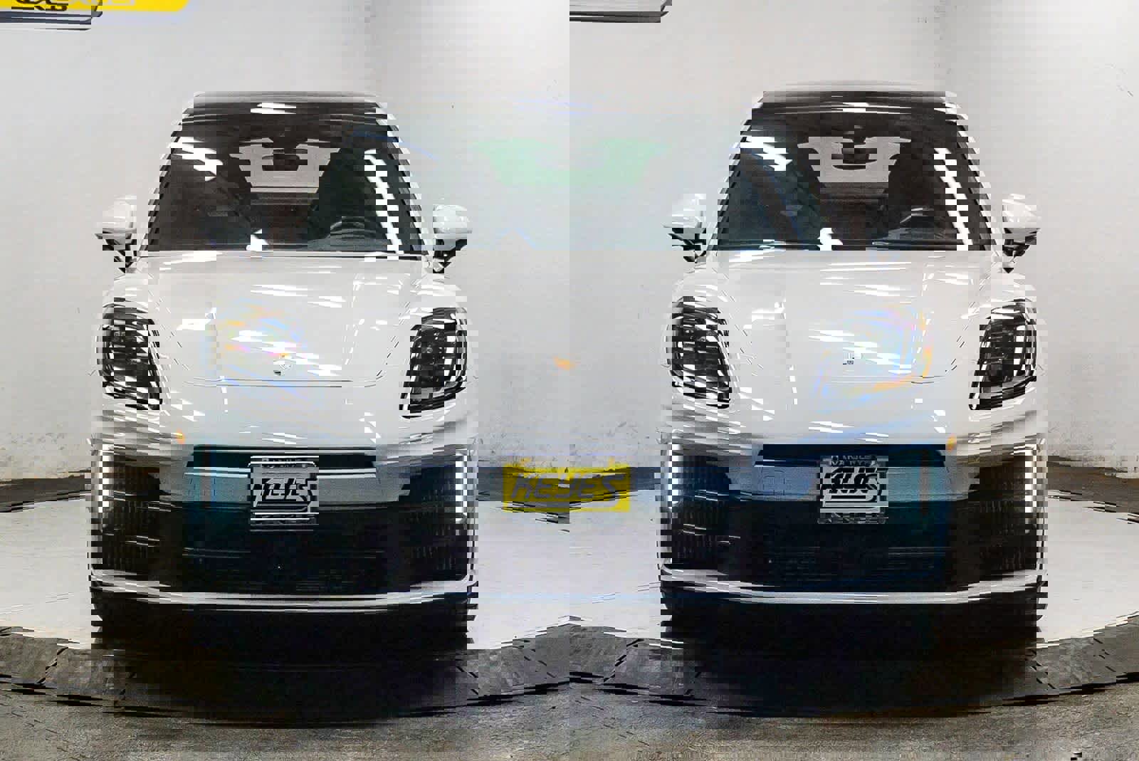 Used 2024 Porsche Panamera 4 image 6