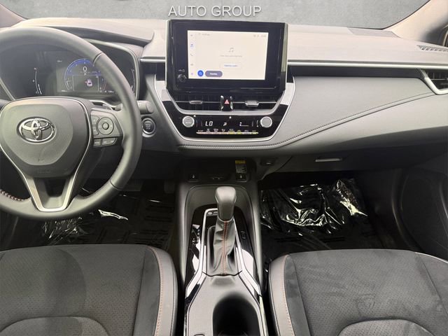 Used 2026 Toyota Corolla SE image 3