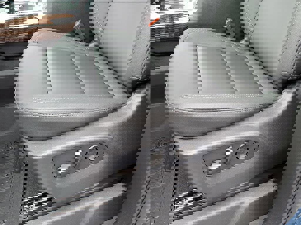 New 2026 GMC Sierra 1500 Elevation w/ Elevation Premium Package image 10