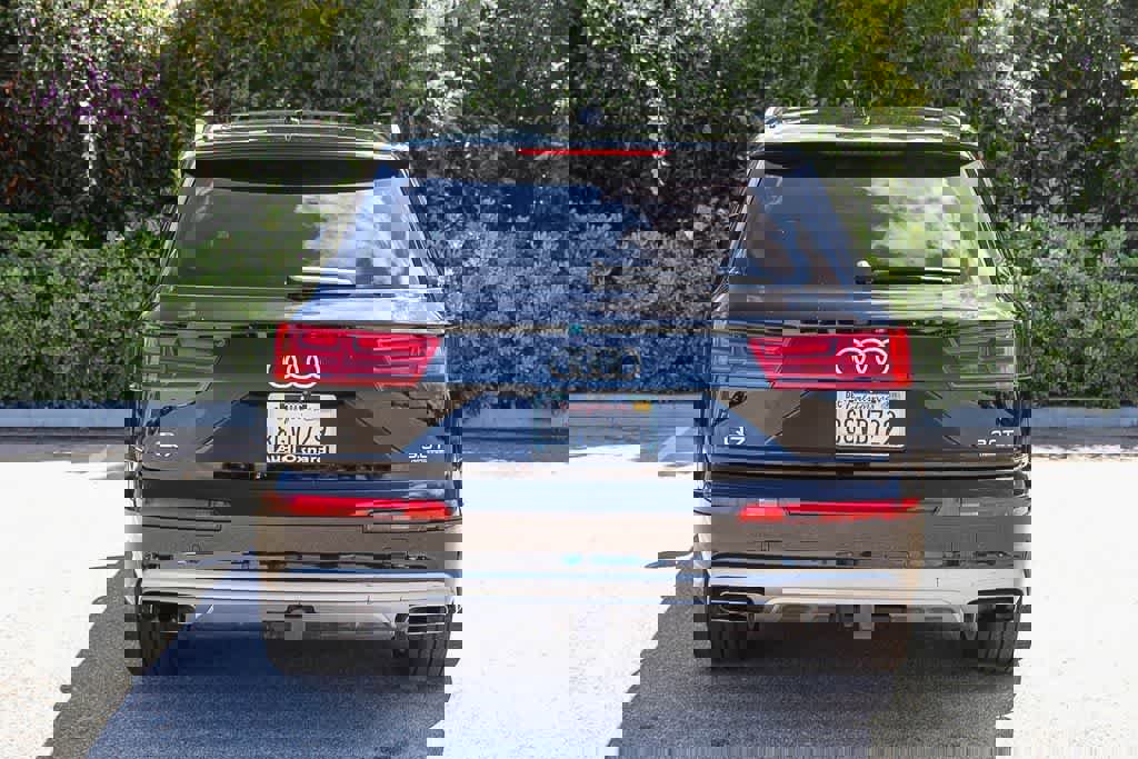 Used 2018 Audi Q7 3.0T Prestige image 8