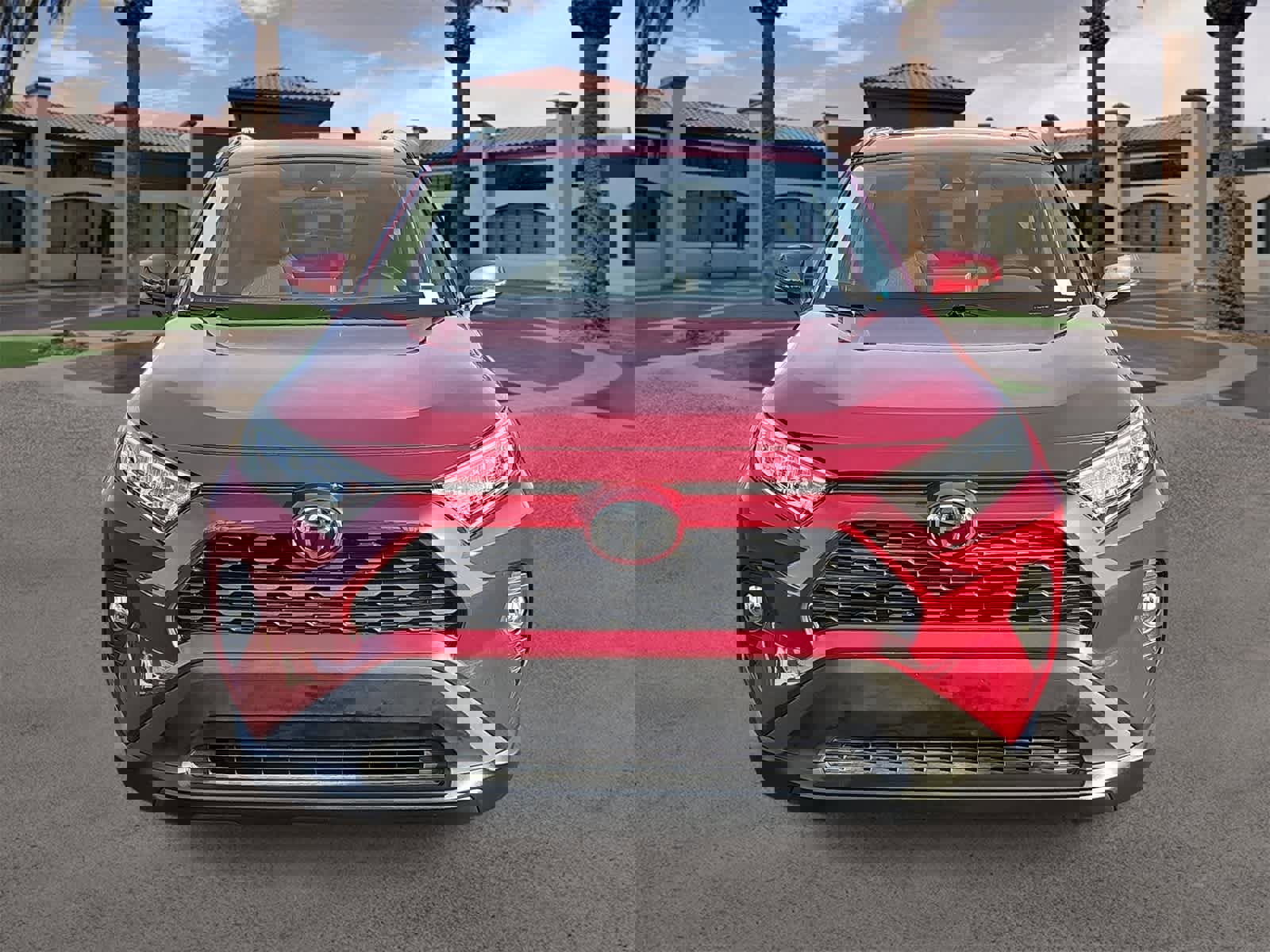 Used 2019 Toyota RAV4 XLE image 3