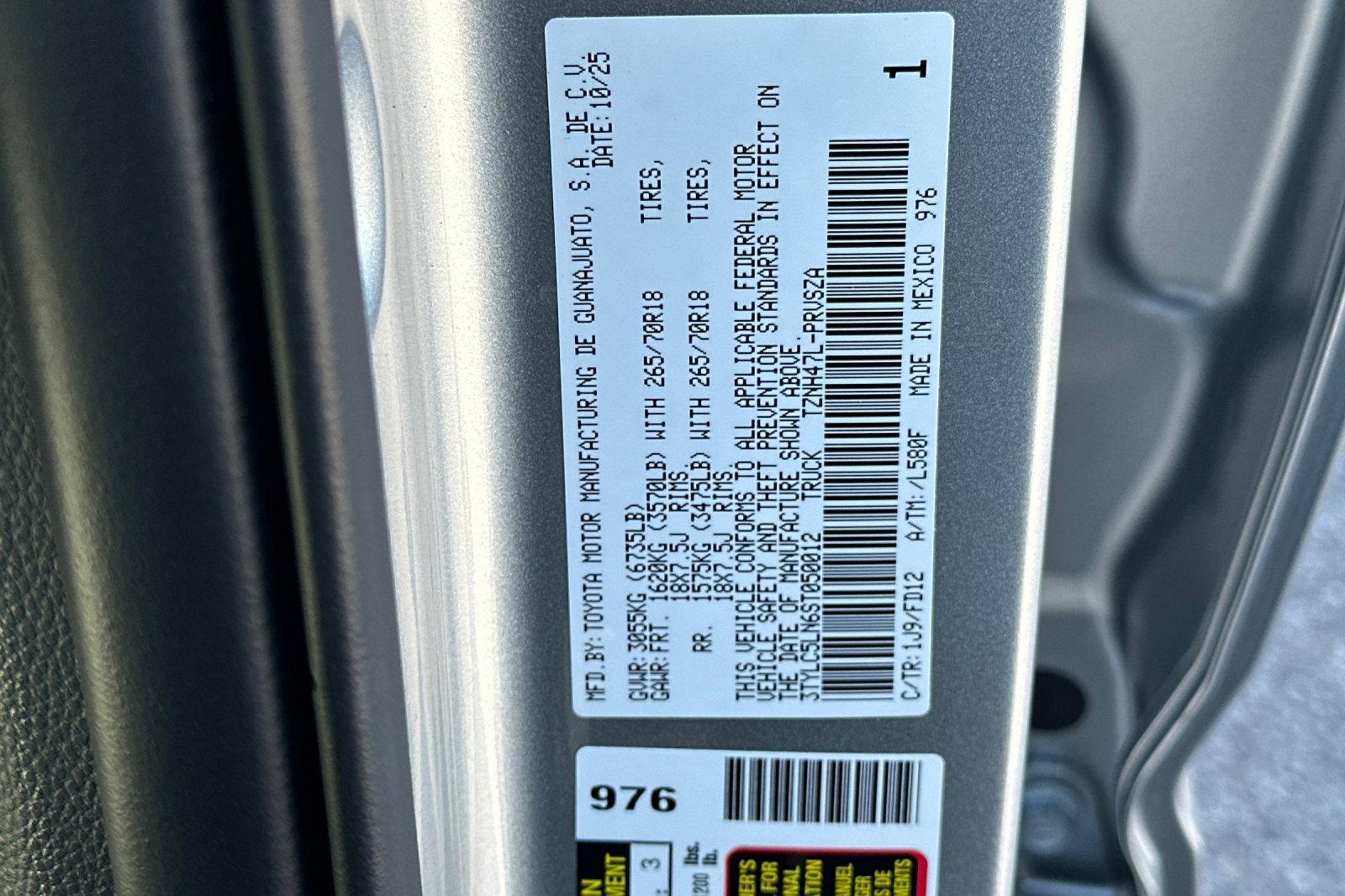 New 2025 Toyota Tacoma TRD Off-Road image 33