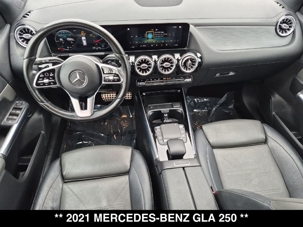Certified 2021 Mercedes-Benz GLA 250 4MATIC image 28