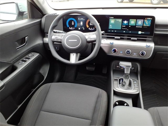 New 2026 Hyundai Kona SE image 4