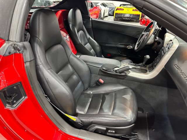 Used 2005 Chevrolet Corvette Convertible w/ Preferred Equipment Group RWD image 18