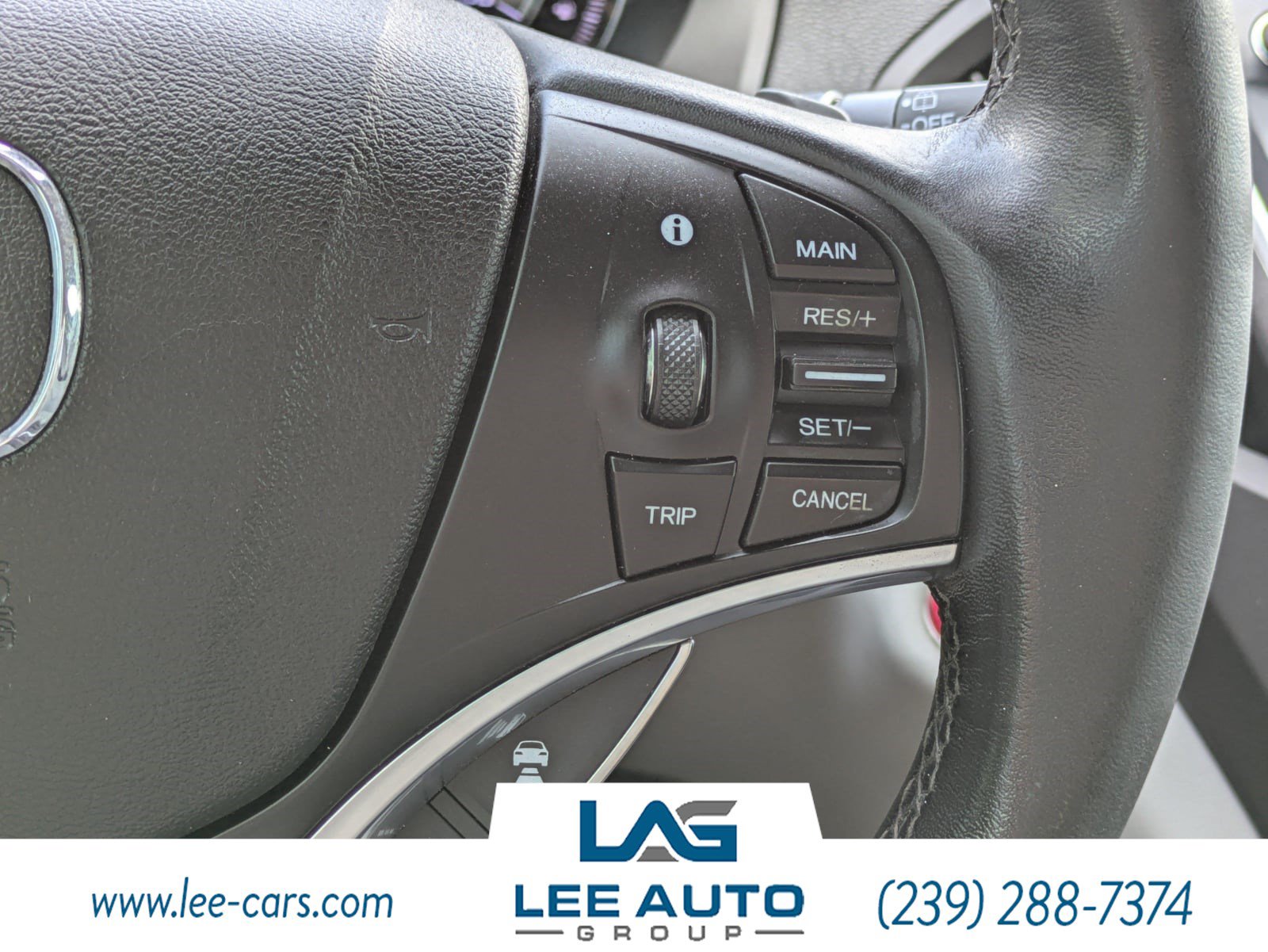 Used 2018 Acura MDX w/ Technology Package AWD/4WD image 25