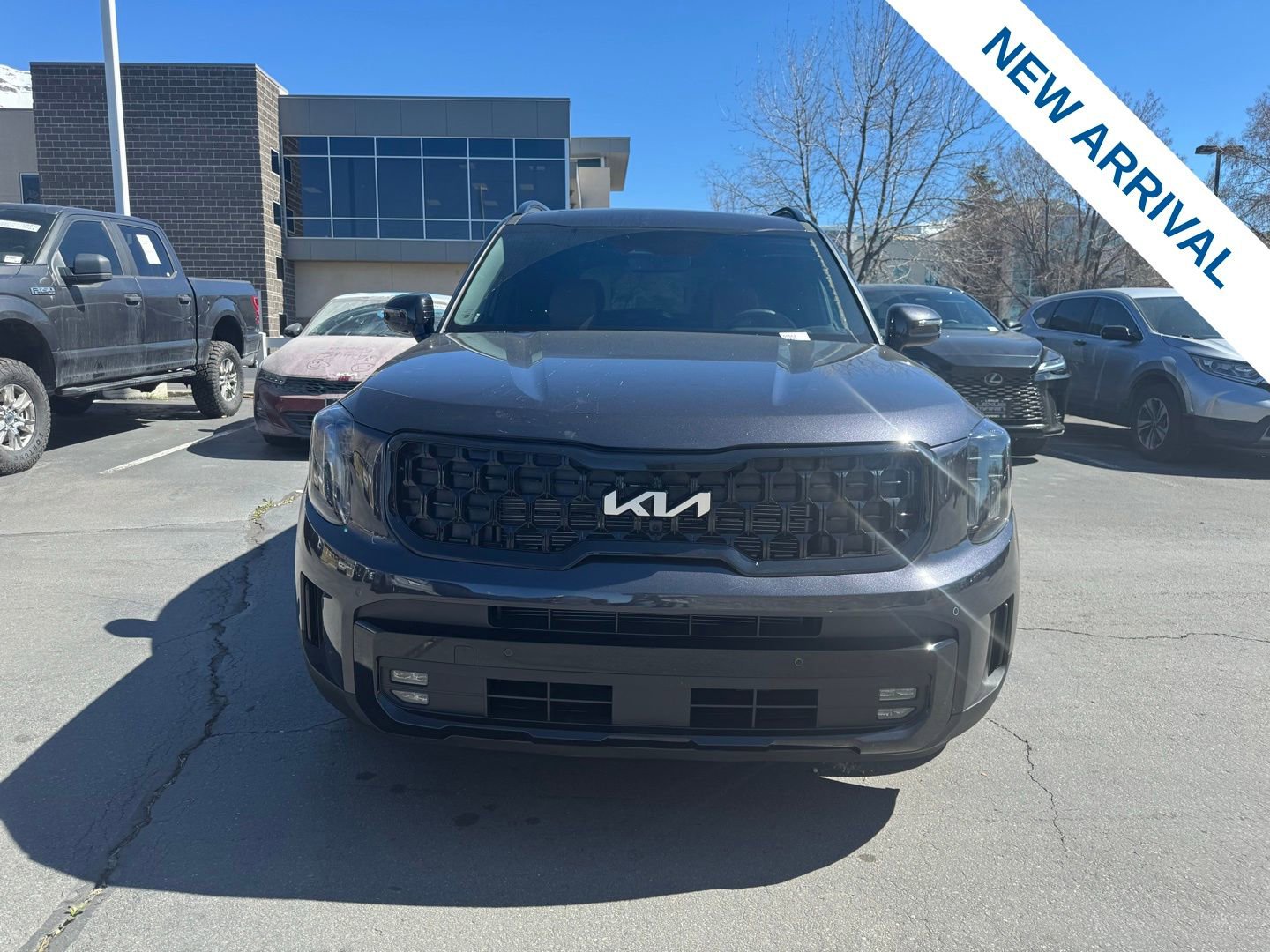 Used 2025 Kia Telluride SX X-Line image 2