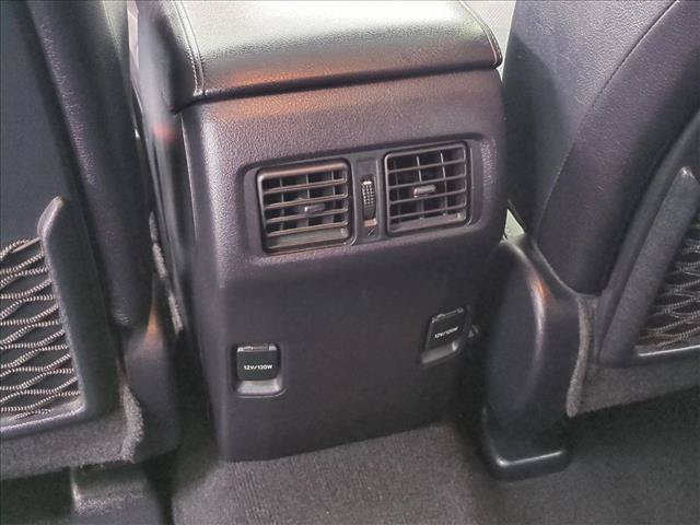 Used 2016 Toyota 4Runner Limited AWD/4WD image 19