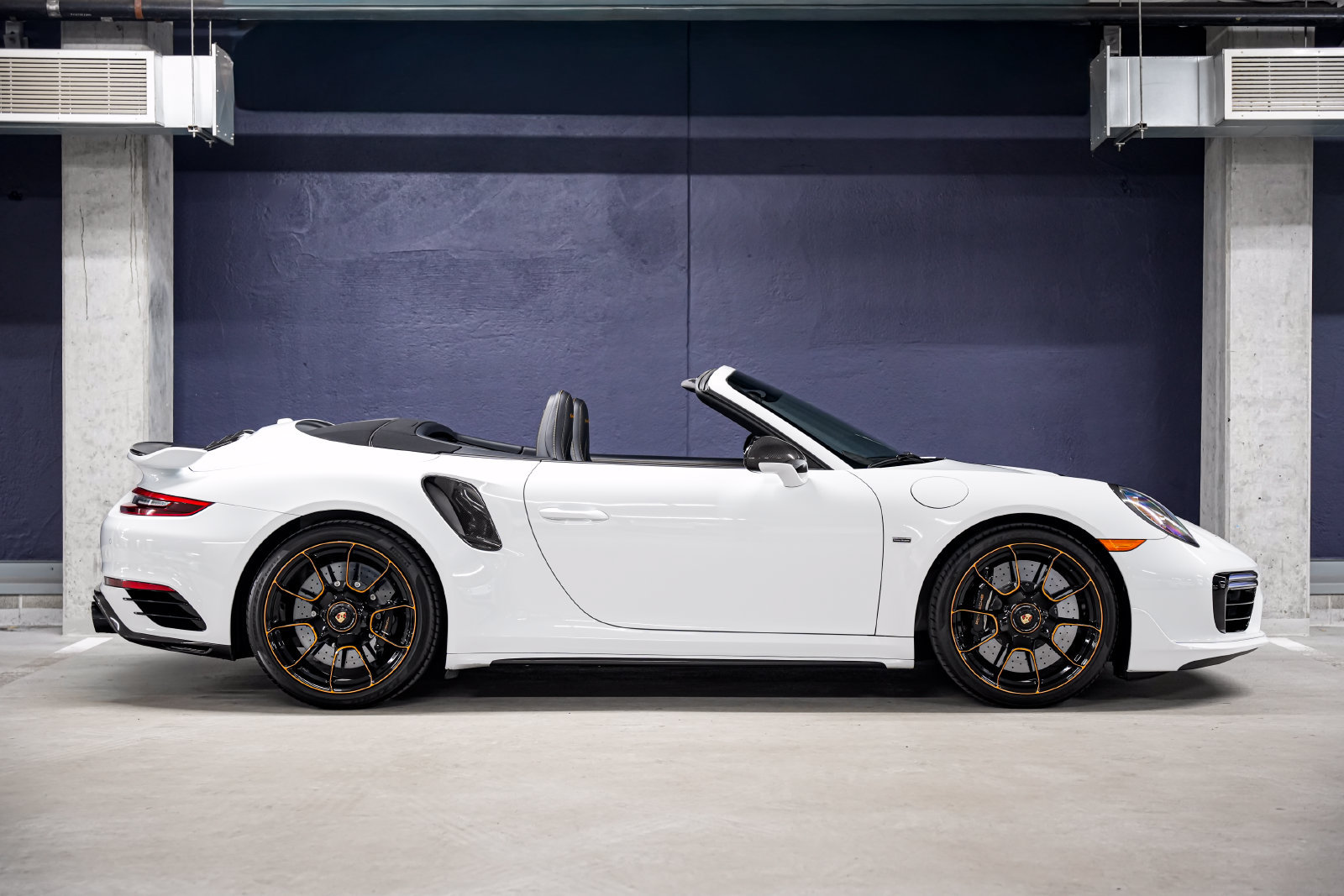 Used 2019 Porsche 911 Turbo S AWD/4WD image 2