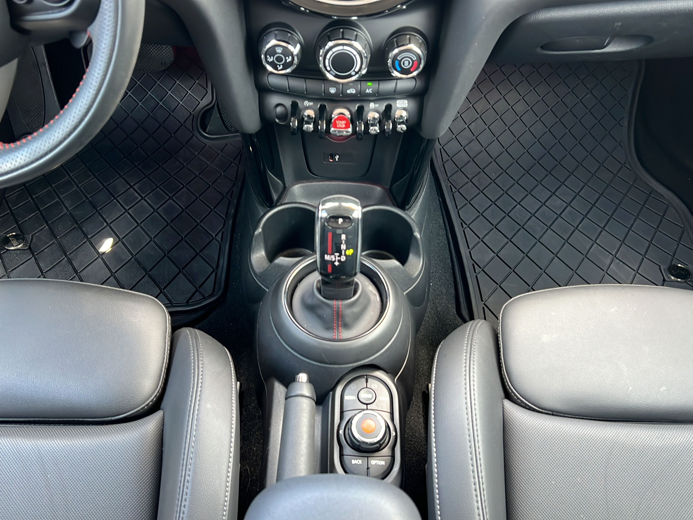 Used 2020 MINI Cooper S FWD image 15
