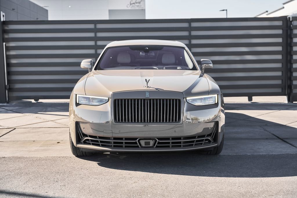 Used 2025 Rolls-Royce Ghost AWD/4WD image 16