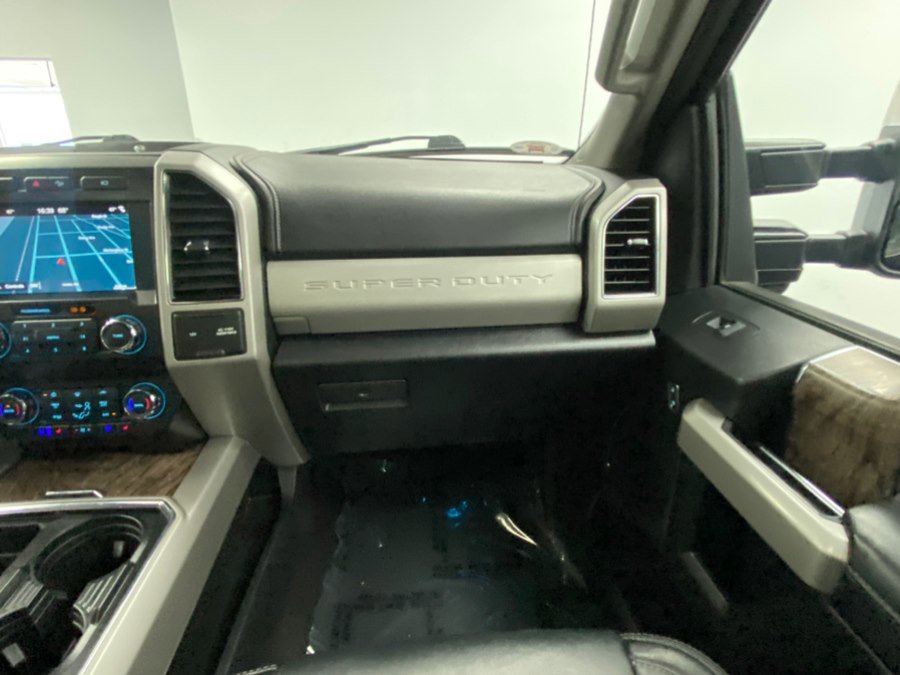 Used 2019 Ford F350 Lariat w/ Lariat Ultimate Package AWD/4WD image 25