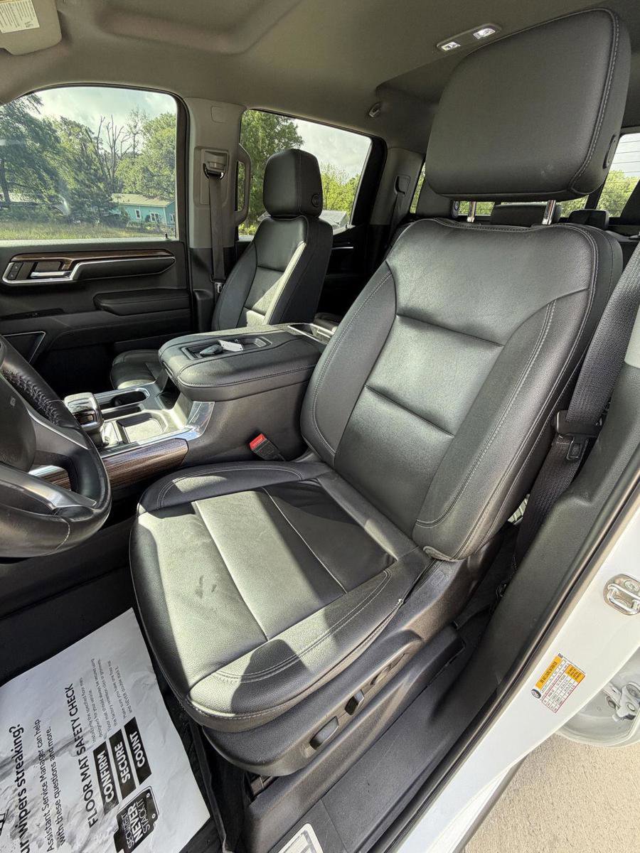 Used 2022 Chevrolet Silverado 1500 LT Trail Boss w/ LT Trail Boss Premium Package image 10