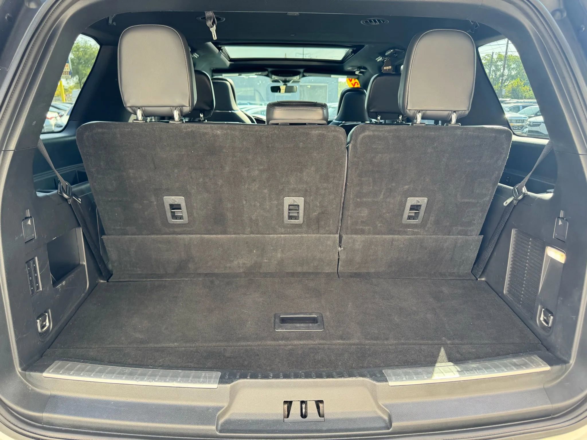 Used 2022 Lincoln Navigator Reserve image 28