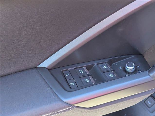 Used 2023 Audi Q3 2.0T Premium Plus image 13