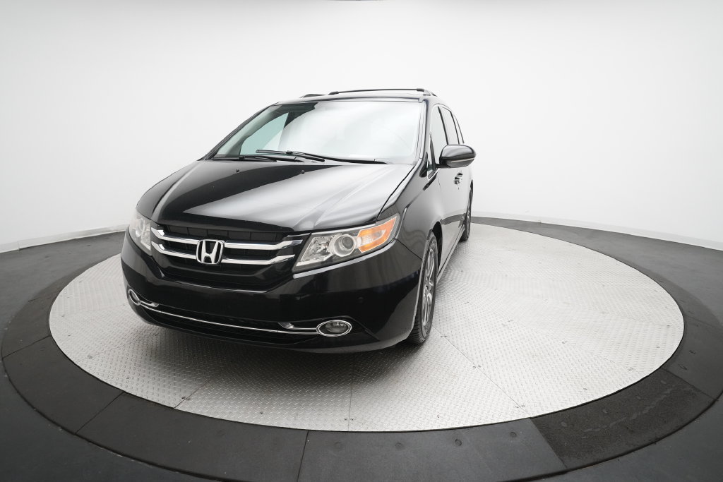 Used 2016 Honda Odyssey Touring image 12