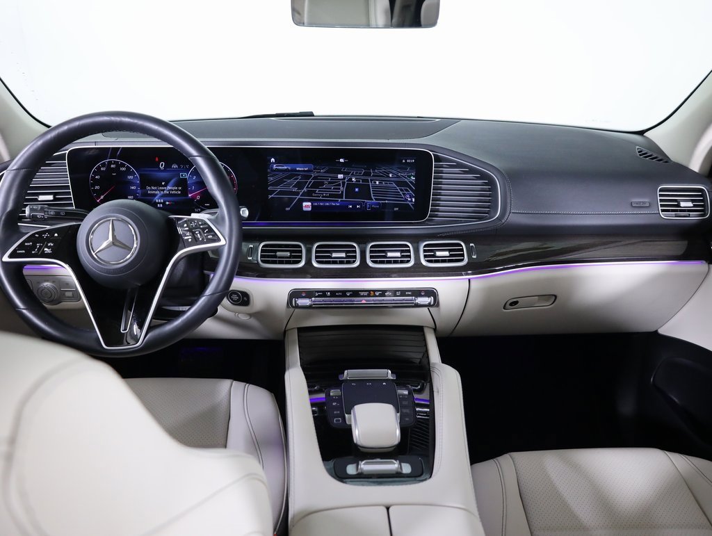 Used 2025 Mercedes-Benz GLS 450 4MATIC image 45