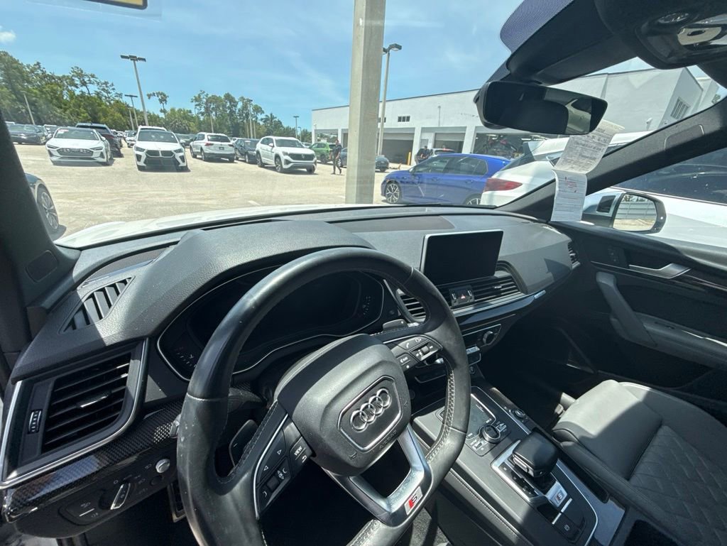 Used 2018 Audi SQ5 Prestige AWD/4WD image 9