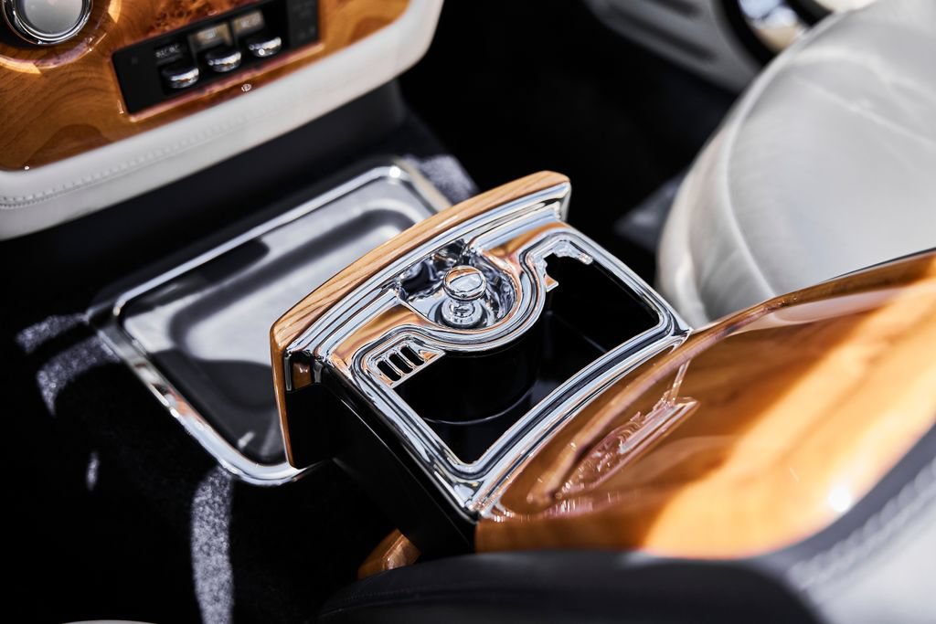 Used 2009 Rolls-Royce Phantom Drophead Coupe RWD image 67