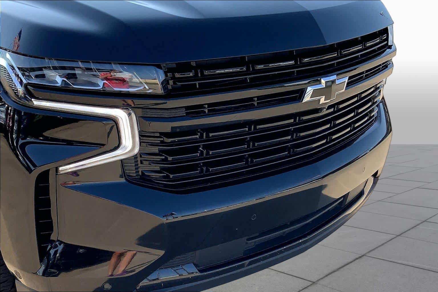 Used 2023 Chevrolet Tahoe High Country w/ Advanced Technology Package AWD/4WD image 28