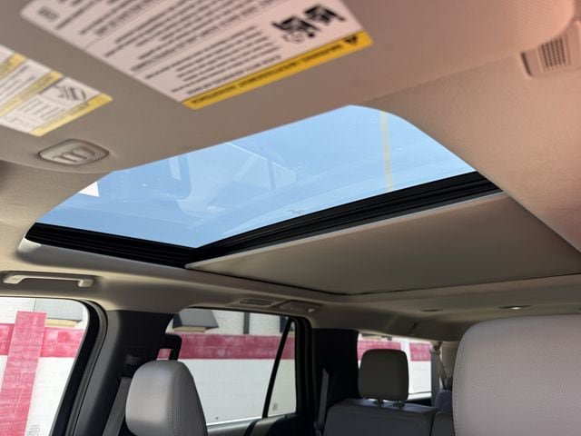 Used 2021 Ford Expedition Max Limited RWD image 22