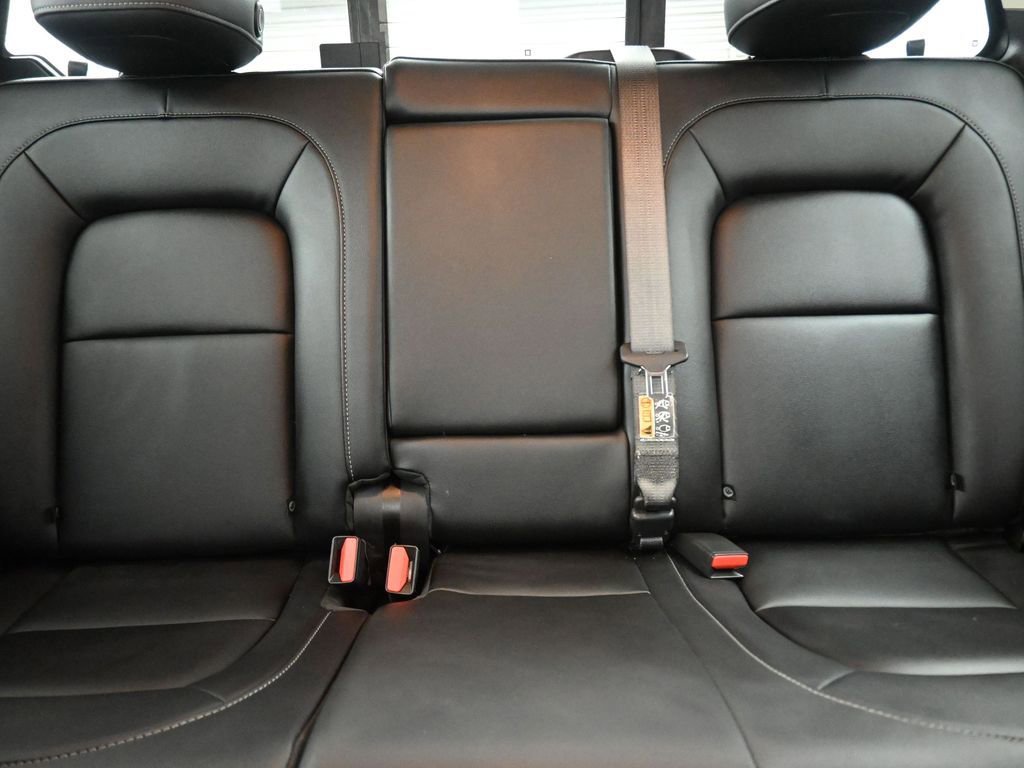 Used 2022 Chevrolet Colorado Z71 image 26