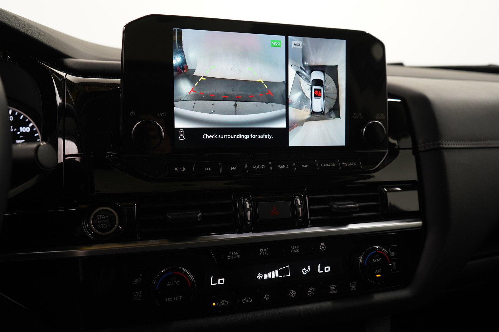 Used 2022 Nissan Pathfinder Platinum w/ Cargo Package image 23