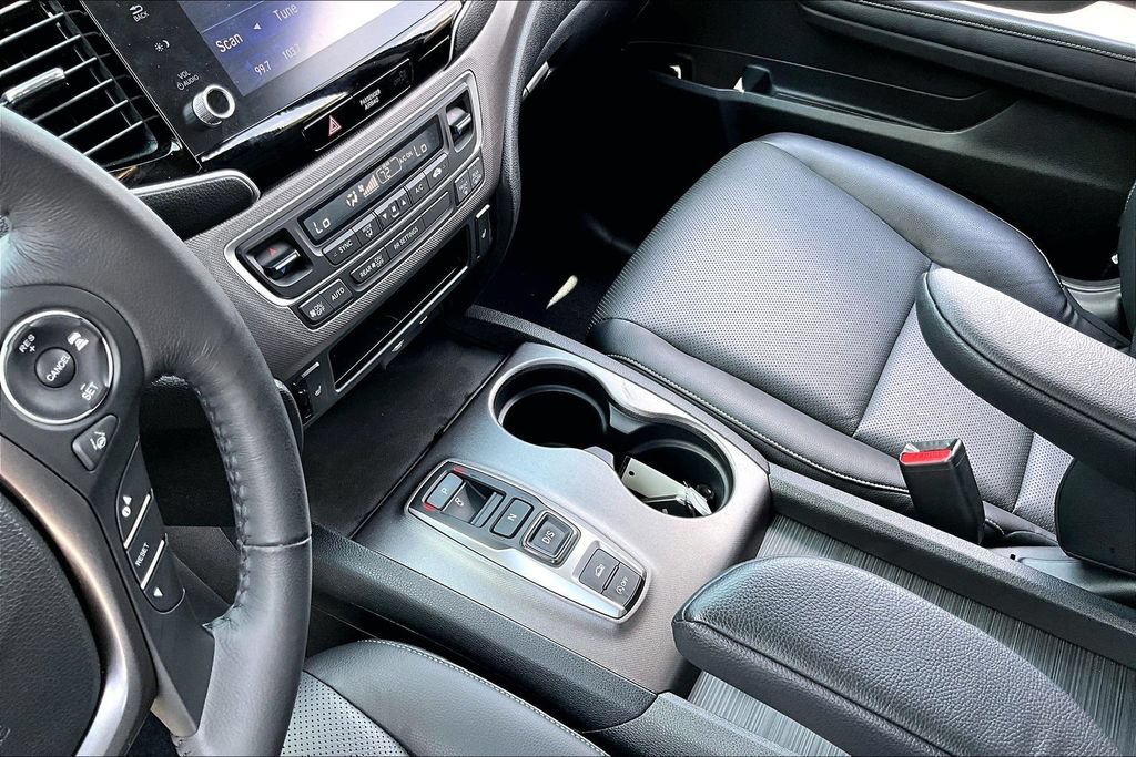 Certified 2023 Honda Ridgeline RTL image 13