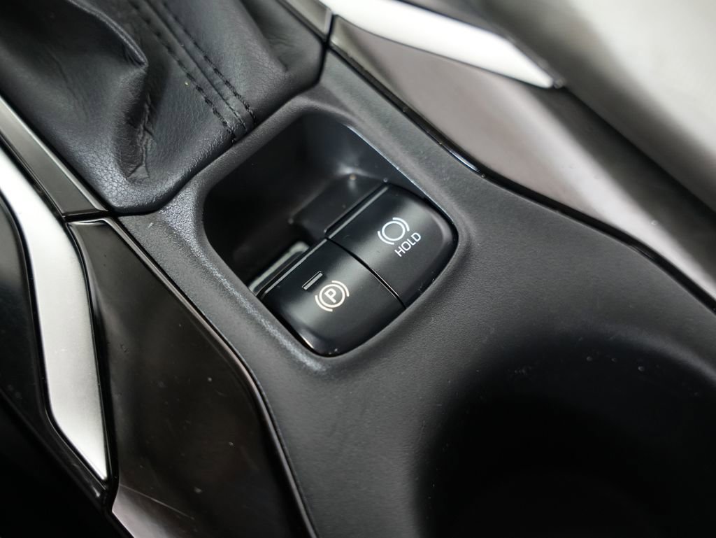 Used 2020 Toyota Corolla LE image 27