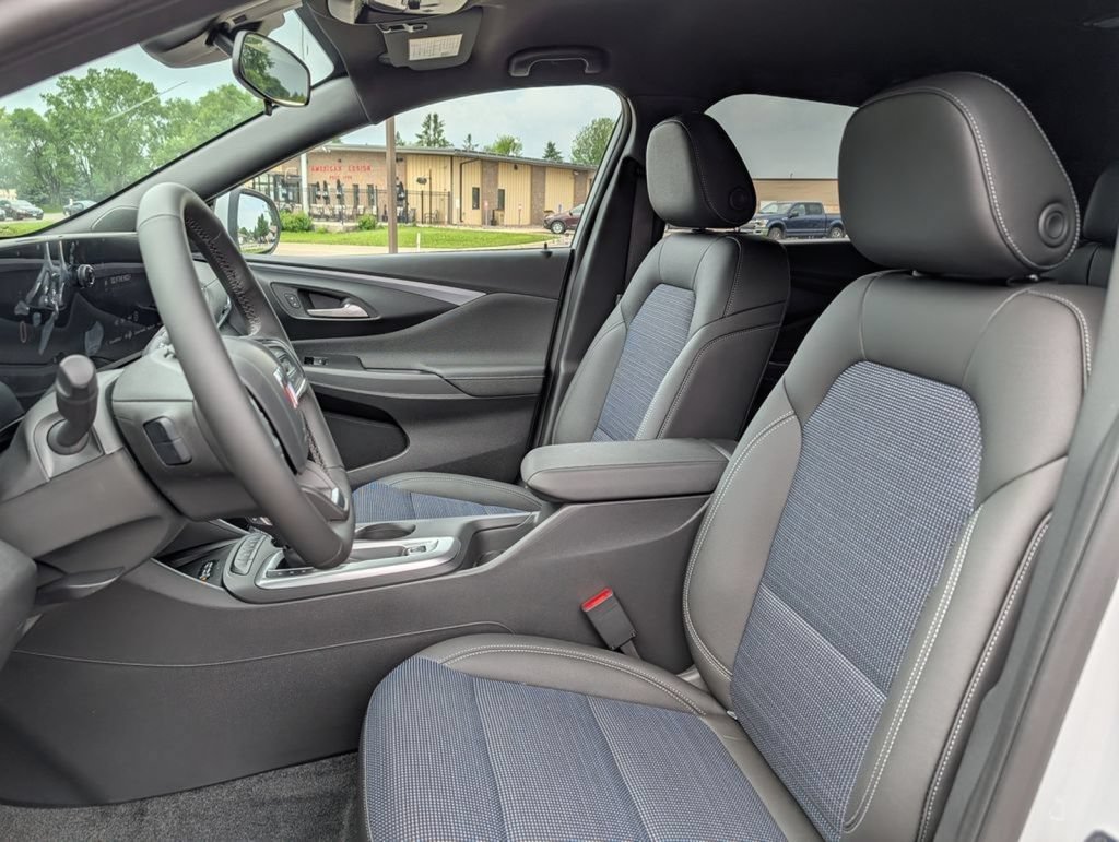 New 2026 Buick Envista Preferred w/ Convenience I Package FWD image 37