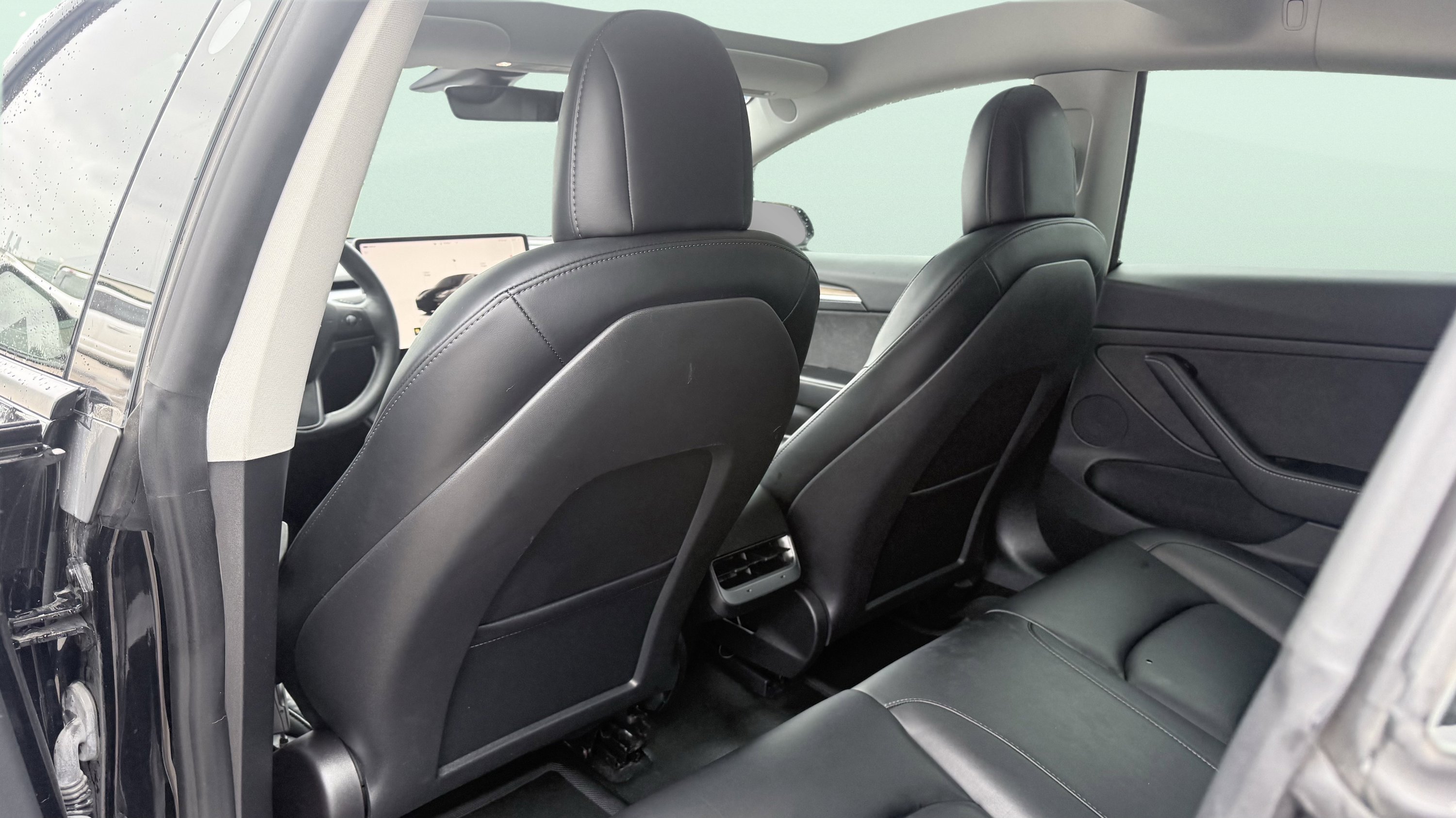 Used 2022 Tesla Model 3 image 36