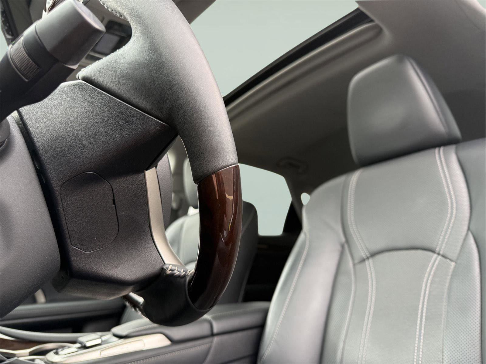 Used 2019 Lexus RX 450h AWD w/ Navigation Package image 13