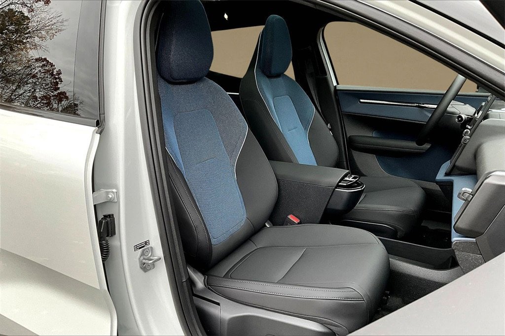 New 2026 Volvo EX30 Ultra w/ Climate Package AWD/4WD image 11