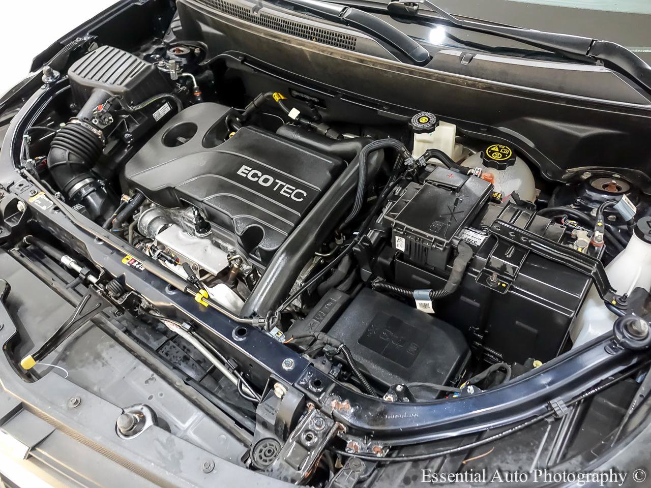 Used 2021 Chevrolet Equinox LS image 33