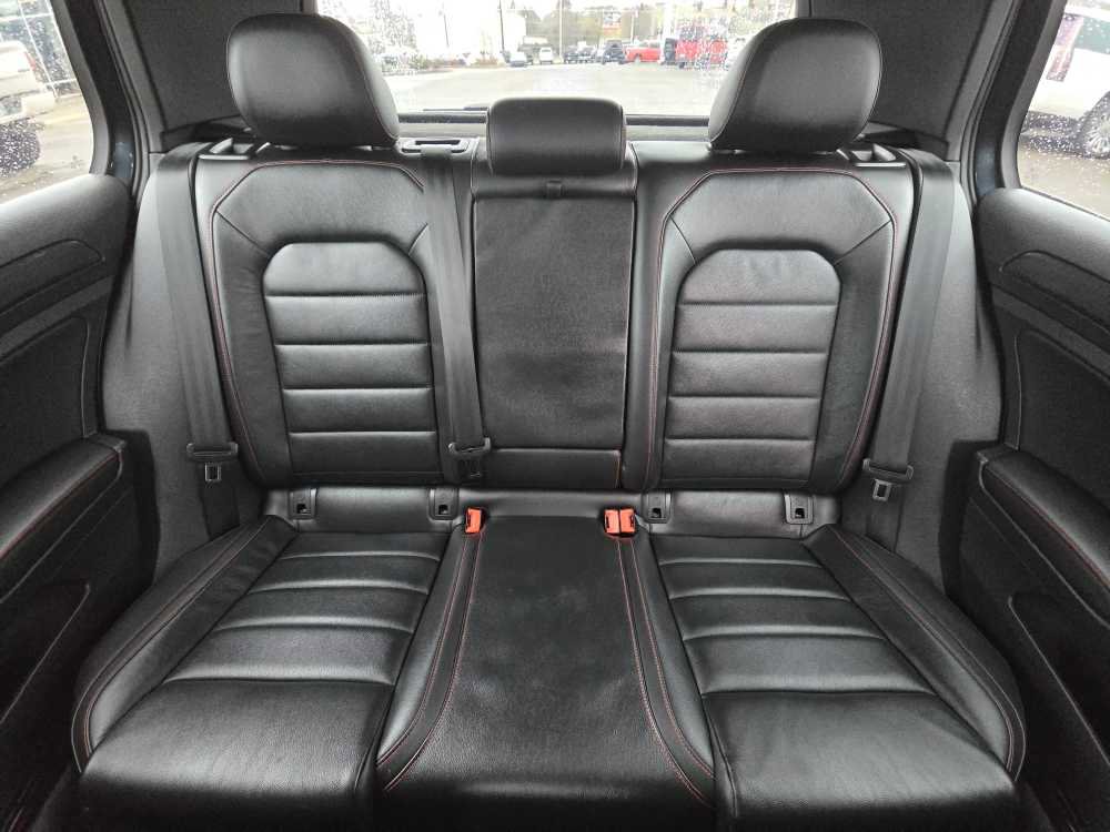 Used 2021 Volkswagen GTI SE image 17