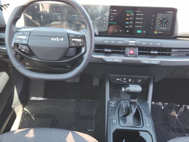 Used 2025 Kia K4 EX FWD image 27