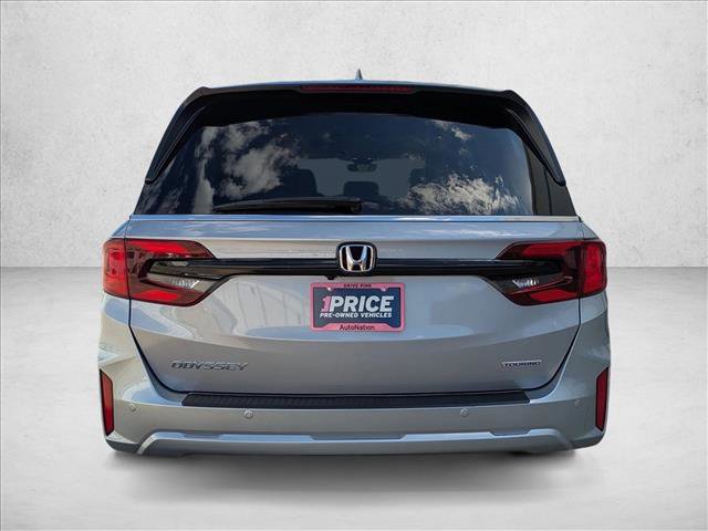 Used 2025 Honda Odyssey Touring image 7