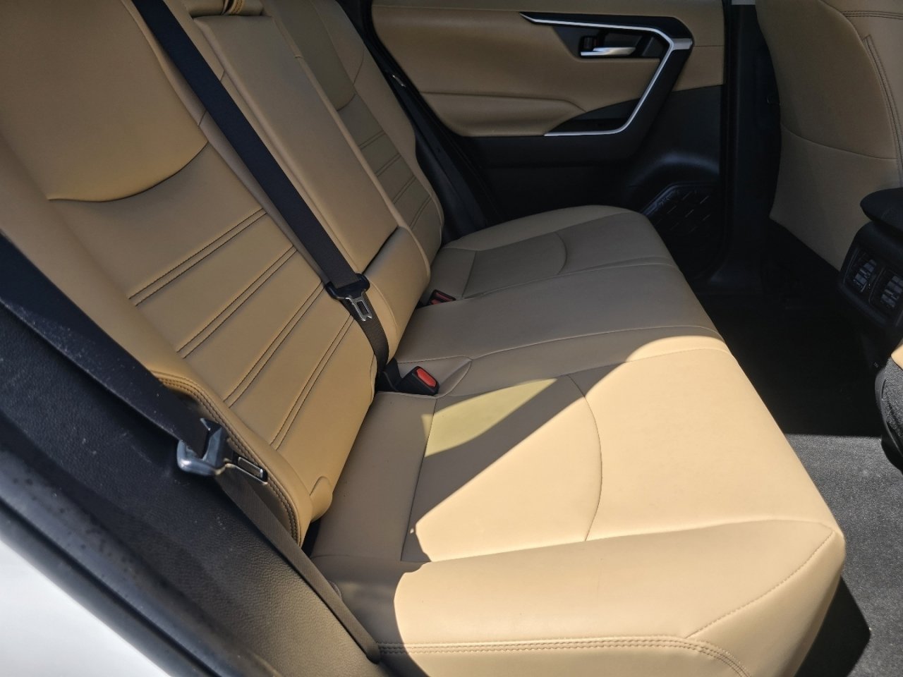 Certified 2023 Toyota RAV4 XLE Premium FWD image 19