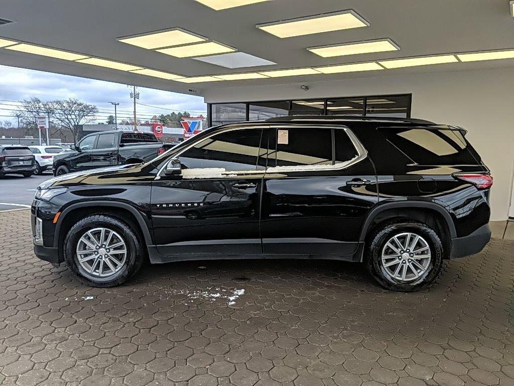 Used 2023 Chevrolet Traverse LT w/ LPO, Floor Liner Package image 12