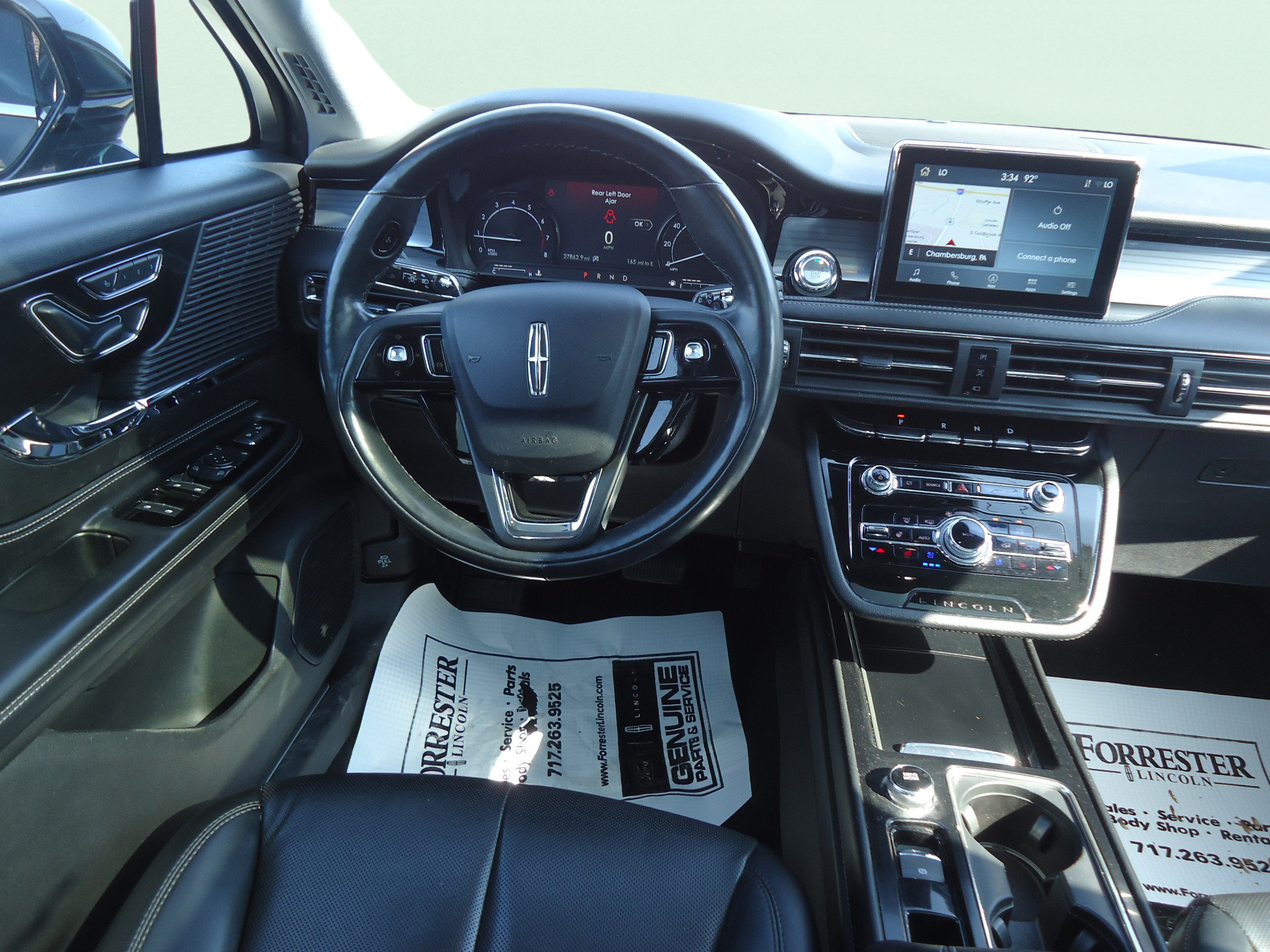 Used 2022 Lincoln Corsair AWD w/ Premium Package image 11
