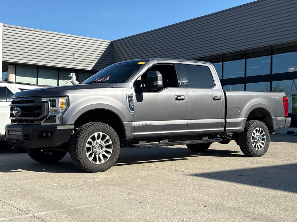 Used 2022 Ford F250 Lariat w/ Lariat Ultimate Package AWD/4WD image 9