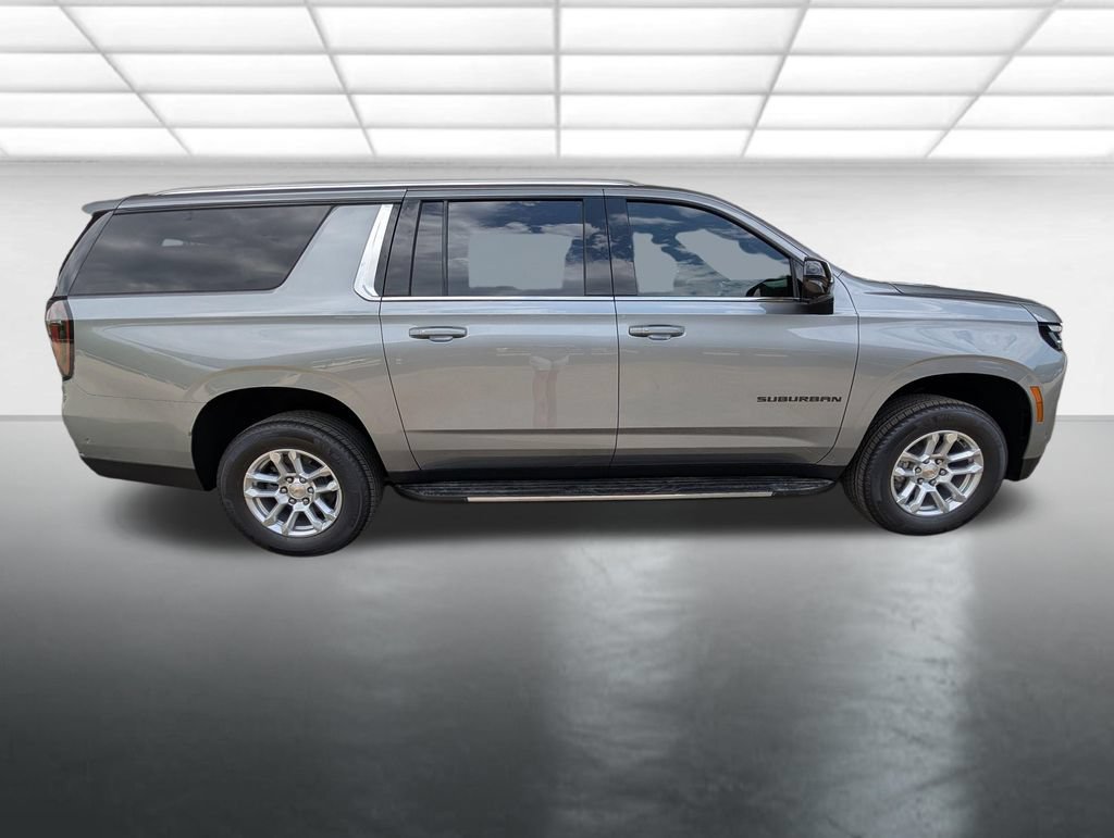 New 2026 Chevrolet Suburban LT w/ LPO, Dark Essentials Package RWD image 34