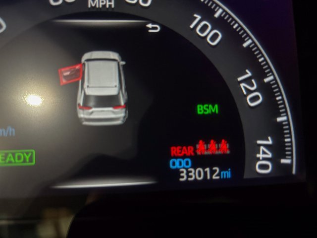 Used 2023 Toyota RAV4 SE image 20