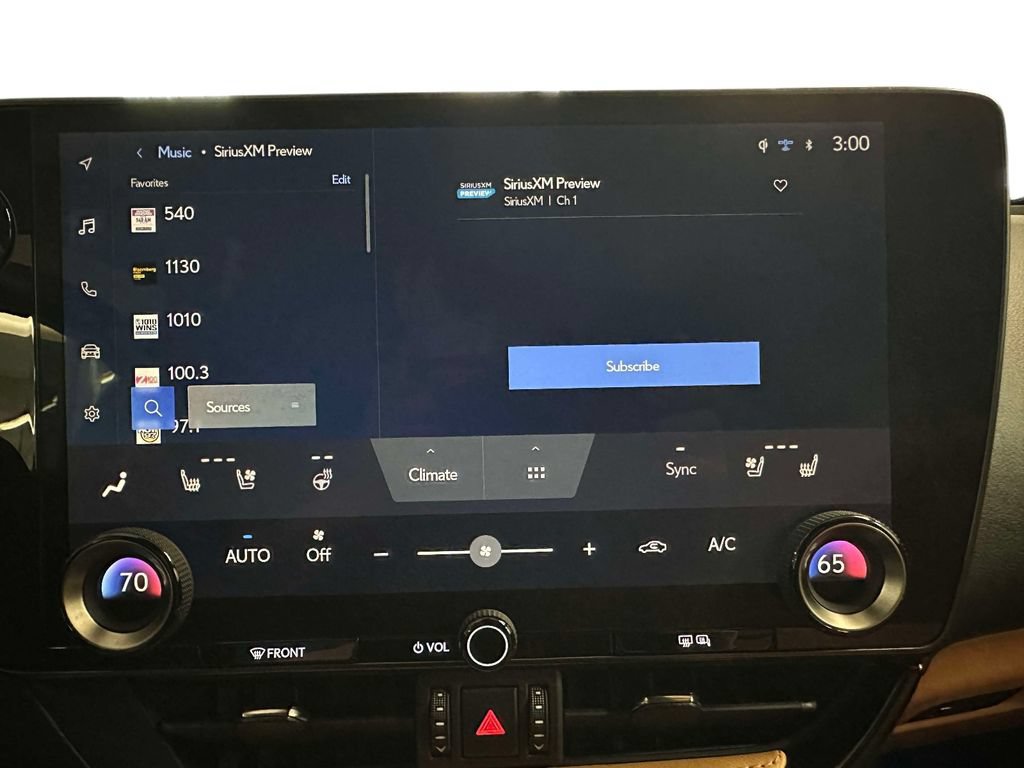 Used 2025 Lexus NX 350h AWD w/ Accessory Package (2T) image 6
