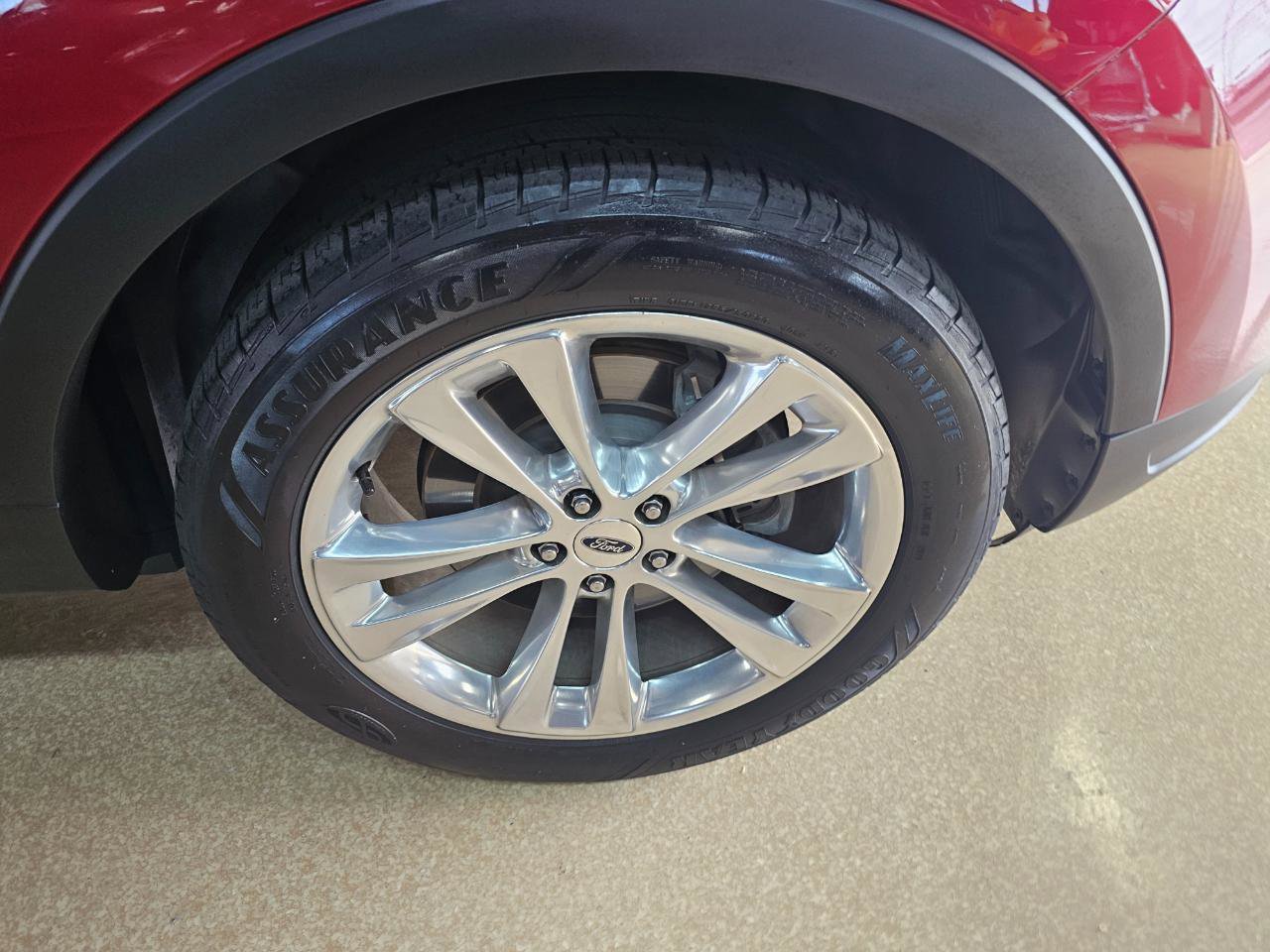 Used 2018 Ford Explorer XLT w/ Equipment Group 202A image 54