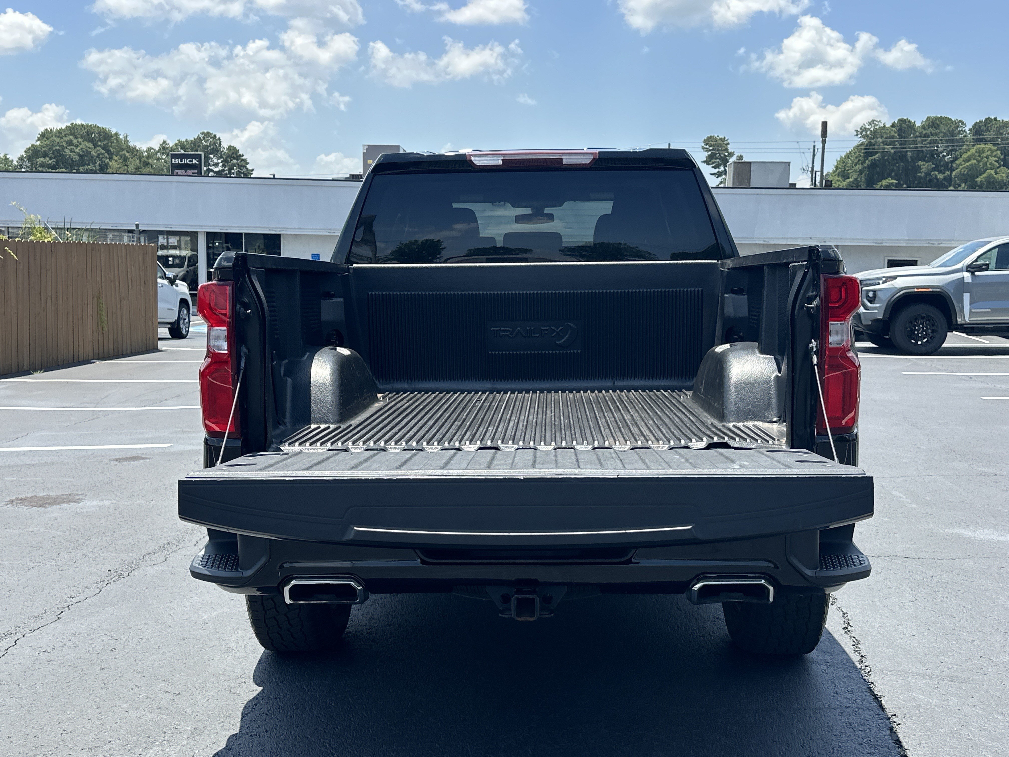 Used 2020 Chevrolet Silverado 1500 LT Trail Boss AWD/4WD image 14