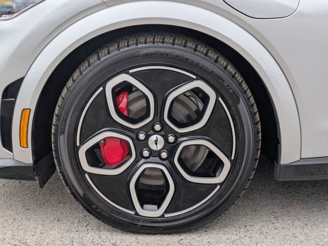 Used 2021 Ford Mustang Mach-E GT image 13