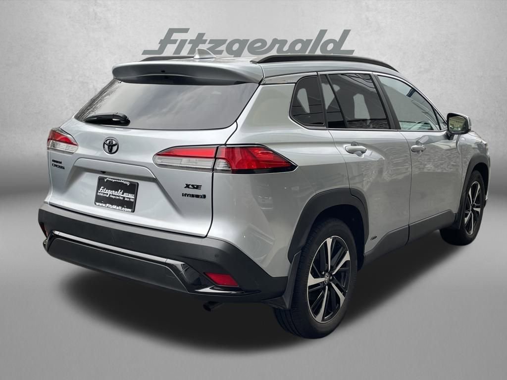 Used 2023 Toyota Corolla Cross XSE image 7