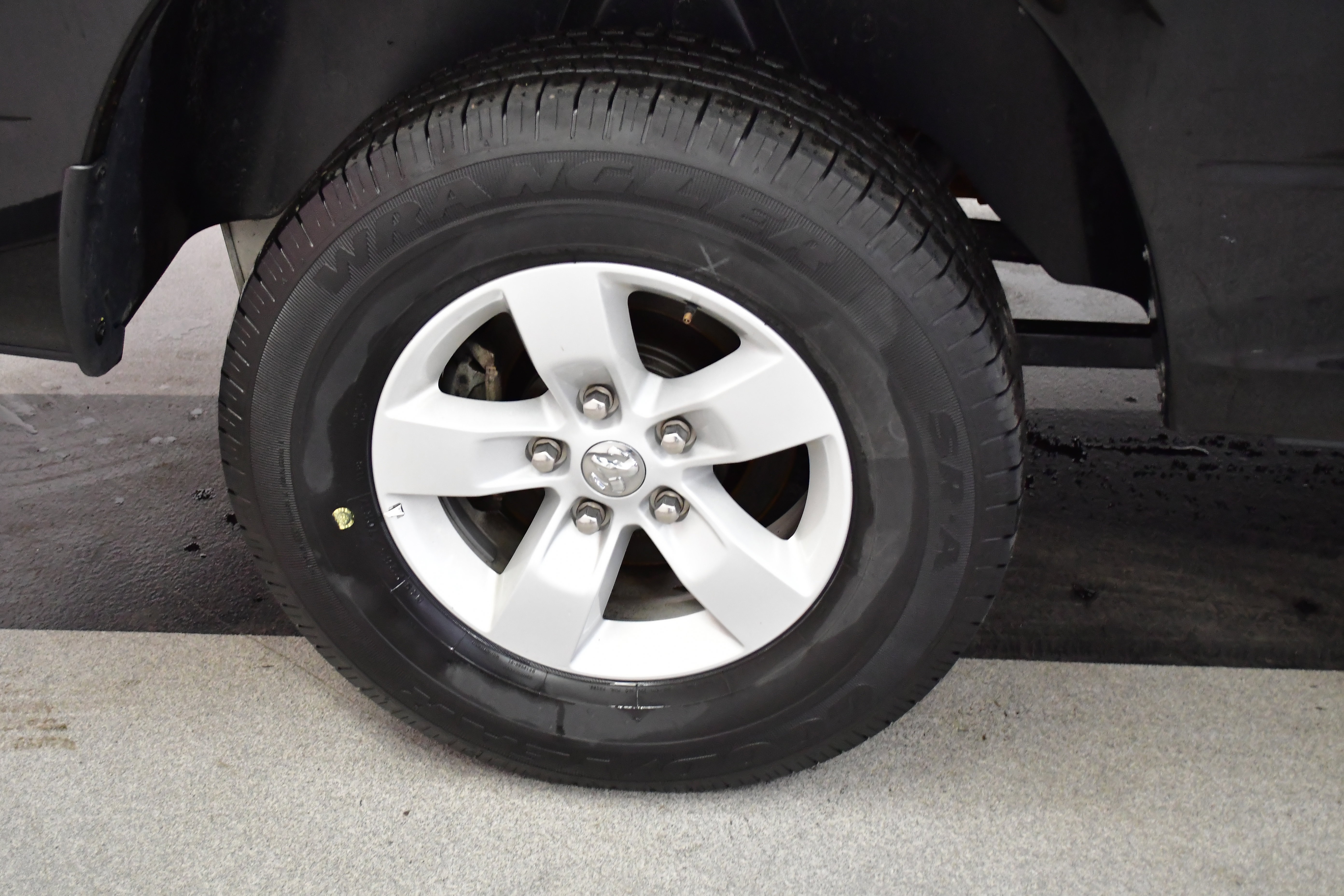 Used 2023 RAM 1500 Classic SLT w/ Trailer & Traction Group image 54